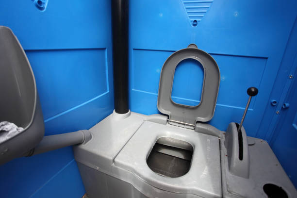 Best Portable restroom trailer rental  in Flourtown, PA